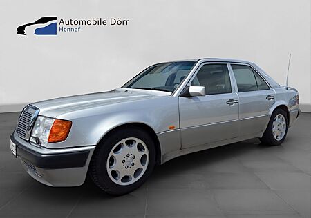 Mercedes-Benz E 500 500E