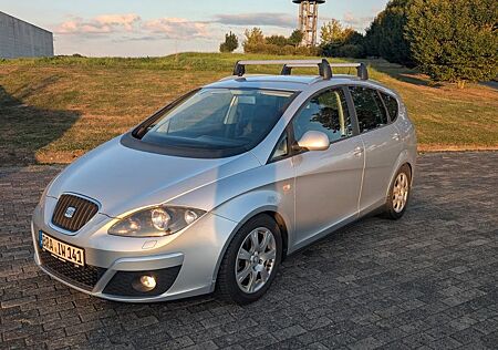 Seat Altea XL 2.0 TDI DSG Klima Tüv 05/26 Leder AHK
