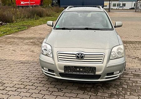 Toyota Avensis gebraucht kaufen Toyota Avensis 1.8 VVT-i -