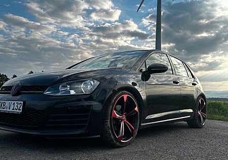 VW Golf Volkswagen 2.0 TDI BMT Comfortline Comfortline