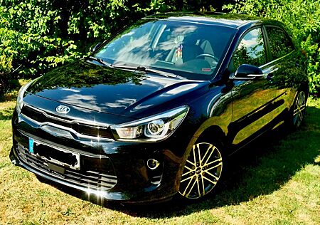 Kia Rio 1.0 T-GDI 120 Platinum Edition Platinum ...