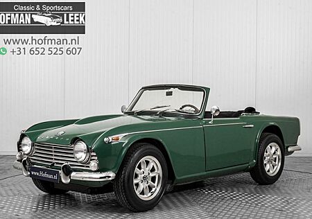 Triumph TR4