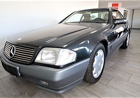 Mercedes-Benz SL 500 V8, mit Hard-Top