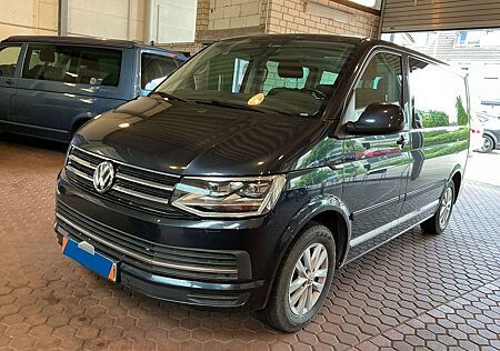 VW T6 Multivan Volkswagen 150PS Navi LED AHK Klimaaut. Sitzh