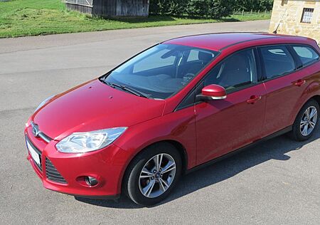 Ford Focus 1,0 EcoBoost 92kW SYNC Edition Turnier...