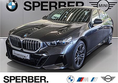 BMW 520 M Sport EU6e i Limousine Park-Assistent Spor