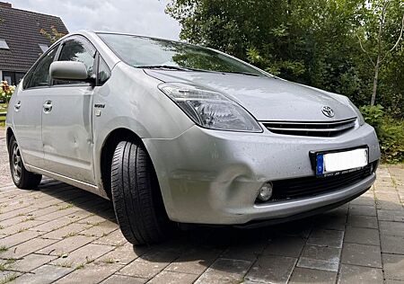 Toyota Prius 1.5-l-VVT-i -