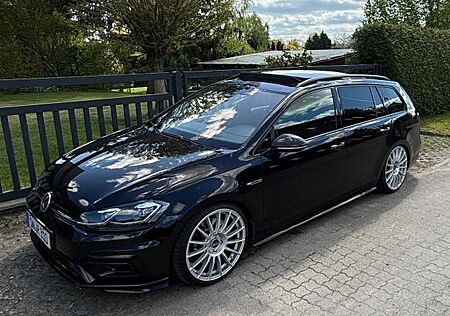 VW Golf Volkswagen 2.0 TSI DSG 4MOTION R Variant R