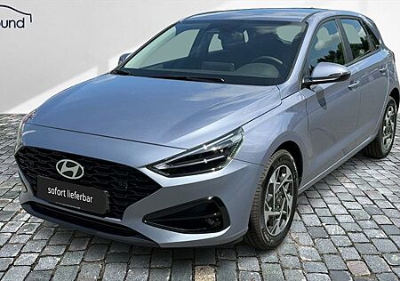 Hyundai i30 III Hatchback 1,5 Comfort ALU DAB LED NAV