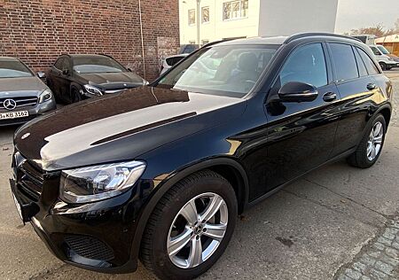 Mercedes-Benz GLC 250 d 4Matic Leder+Navi+4x Sitzheizung+Cam