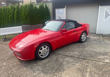 Porsche 944 S2 Cabriolet Original 2-