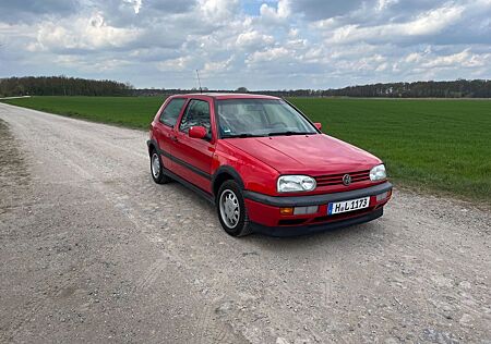 VW Golf Volkswagen 1.8 GT GT