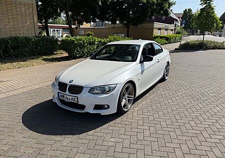 BMW 320d Automatik M Paket 1. Hand