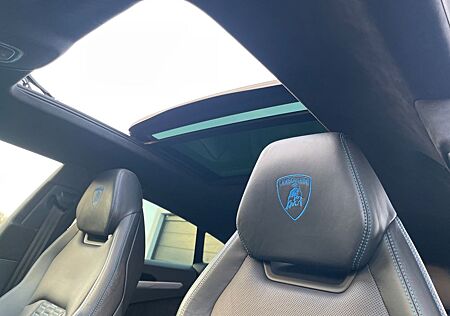 Lamborghini Urus V8 Head-Up ACC Pano 23" Softclose B&O Voll