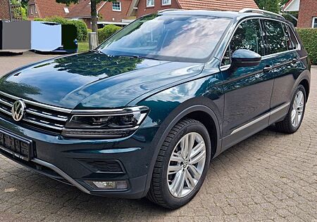 VW Tiguan Volkswagen 2.0 TDI SCR 176kW DSG 4MOTION Highlin...