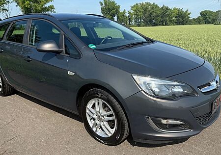 Opel Astra Sports Tourer 1.4 Klima Tüv Neu Service Ne