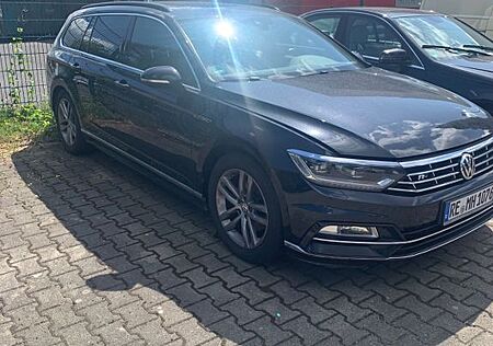 VW Passat Variant Volkswagen 2.0 TDI SCR 140kW DSG 4M R-Line