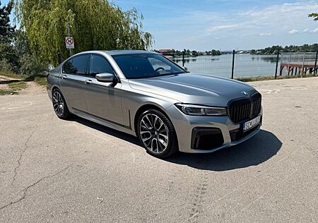 BMW 745e Pano*Massage*Laser*HK*360*TV+*Carbon*