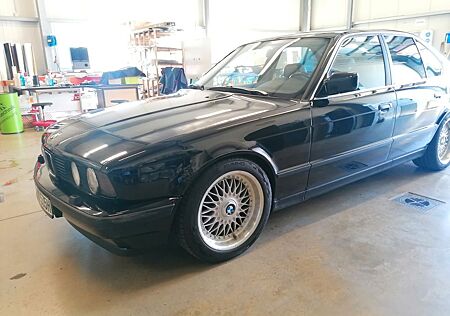 BMW 535i mit Gasanlage