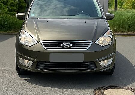 Ford Galaxy 2.0 TDI 7-Sitzer Automatik TÜV