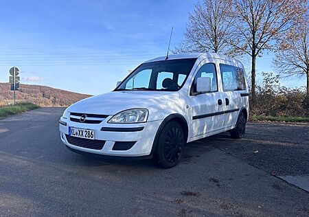 Opel Combo 1.7 CDTI 101PS, viele Neuteile bitte lesen