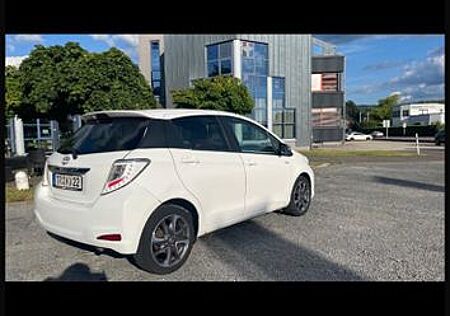 Toyota Yaris 1,33-l-Dual-VVT-i Club Club