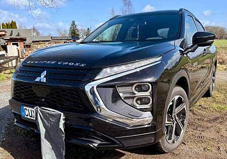 Mitsubishi Eclipse Cross 2.4 PLUG-IN HYBRID 4WD Plus Plus