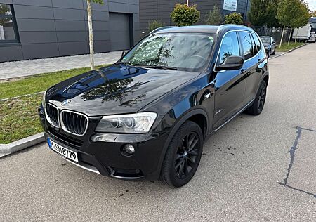 BMW X3 xDrive20d - Automatik, Leder, 8-Fach bereift