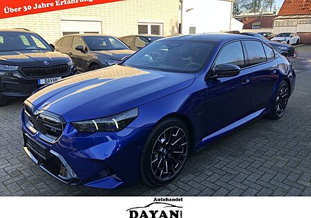 BMW M5 G 90 M Carbon Iconic Glow Keramik