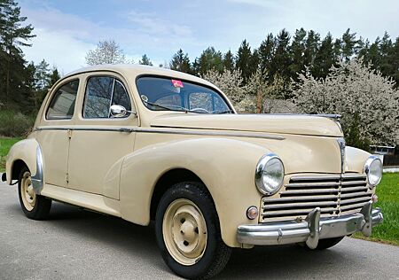 Peugeot 203 H-Kennzeichen
