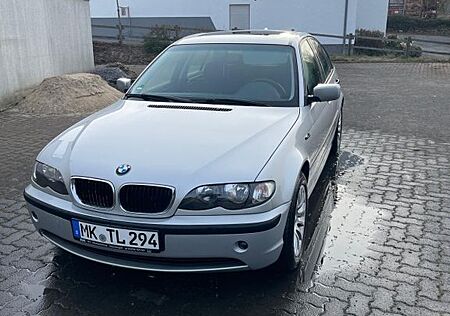 BMW 318i -