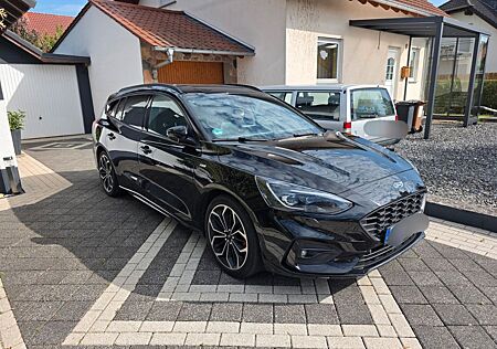 Ford Focus 1,5 EcoBoost 110kW ST-Line Turnier Au...