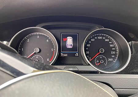 VW Golf Volkswagen 2.0 TDI BMT DSG Highline Variant Highline