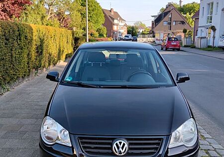 VW Polo Volkswagen 9N3 TÜV