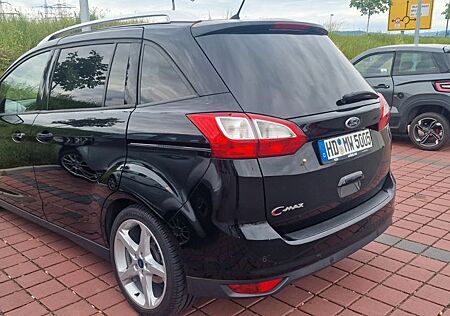Ford Grand C-Max 1,5TDCi 88kW Titanium Titanium