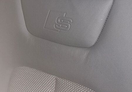Audi A6 40 TDI S tronic S line Avant S line