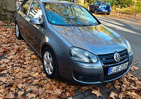 VW Golf Volkswagen 1.6 Comfortline
