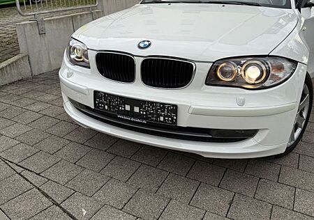 BMW 118i , 2 Hand. TOP Zustand! - TÜV 07/27.