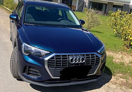Audi Q3 35 TFSI -