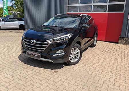 Hyundai Tucson blue Passion 2WD