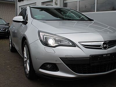Opel Astra J GTC Innovation