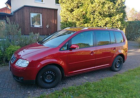 VW Touran Volkswagen 1.4 TSI Conceptline Conceptline