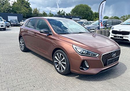 Hyundai i30 Intro