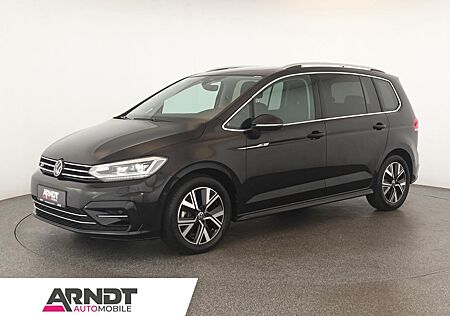VW Touran Volkswagen 1.5 TSI DSG Highline R-Line 7 Pan Nav AHK