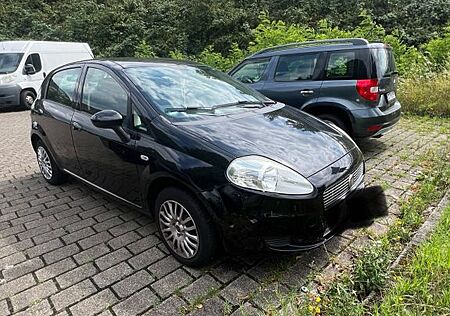 Fiat Punto 1.4 8V Active/Klima/E.Fenster/Tüv 6.2026VB