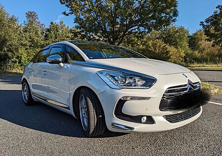 Citroën DS5 THP 200 Sport Chic " Pure Pearl "