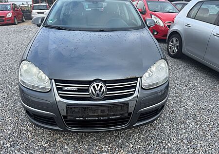 VW Golf Volkswagen V Variant Trendline BlueMotion