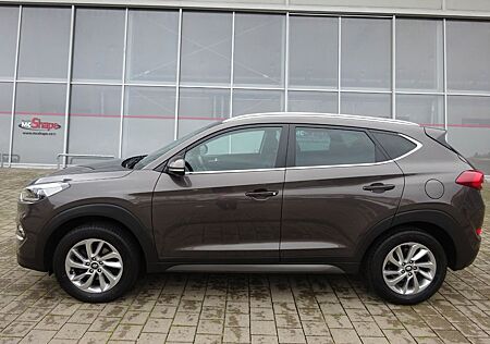 Hyundai Tucson IX35 blue passion 1.6 GDI 2WD NAVI, AHK