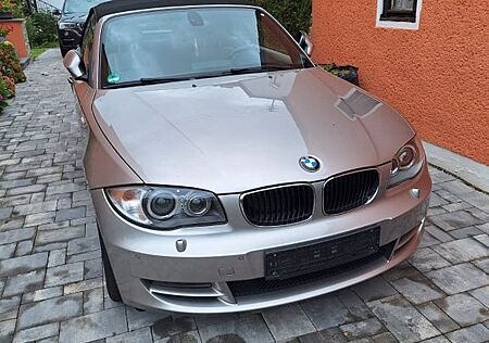 BMW 120i 120 Baureihe 1 Cabrio