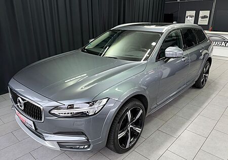 Volvo V90 Cross Country Pro AWD|HuD|H&K|360°|PANO